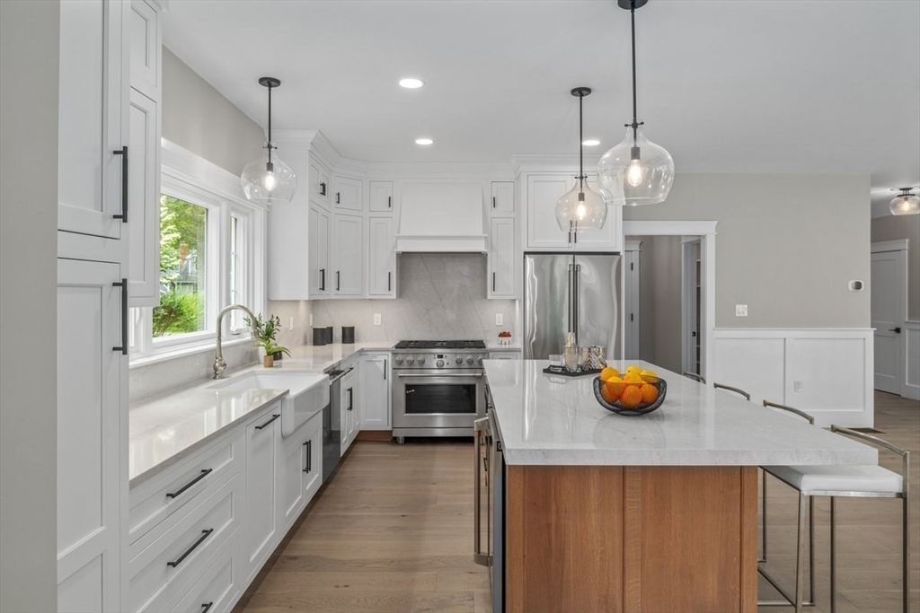 17 Sunrise Road Westwood, MA 02090 - Photo 9 of 42 Gallery Image 9