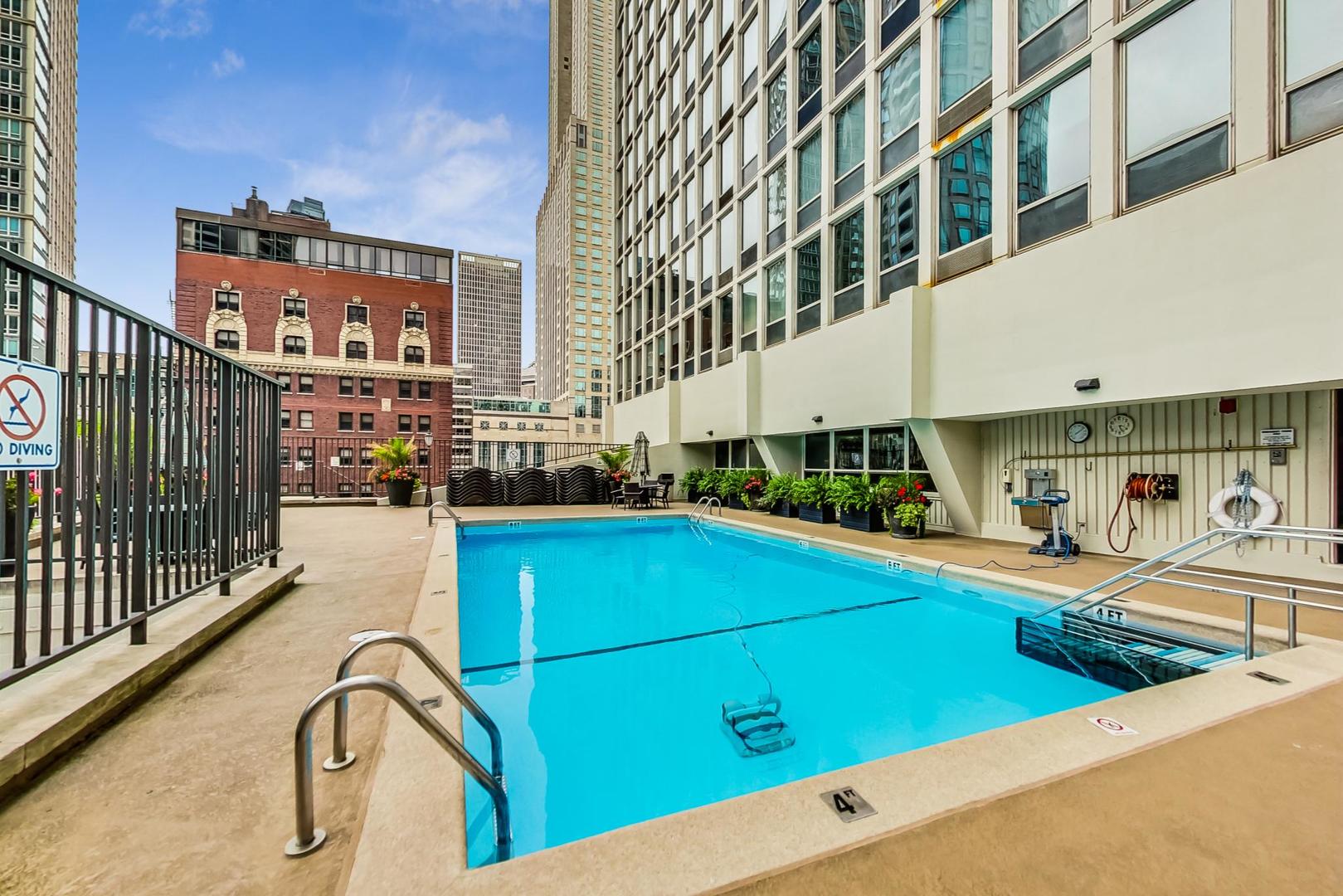 111 East Chestnut Street, Unit 48J Chicago, IL 60611 - Photo 28 of 28