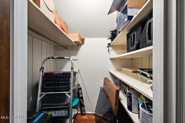 $450,000 | 1423 Roxbury Place, Jackson, MS 39211