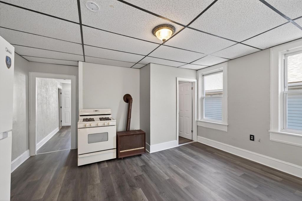 96 John Street Fall River, MA 02721 - Photo 33 of 40