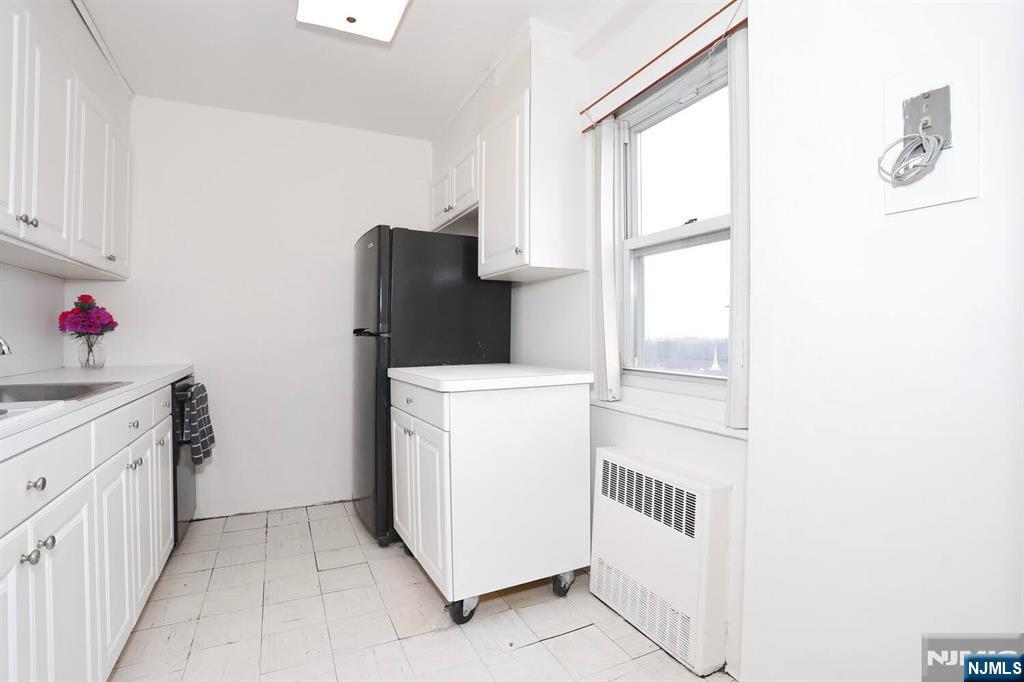 280 Prospect, Unit 6J Hackensack, NJ 07601 - Photo 20 of 43