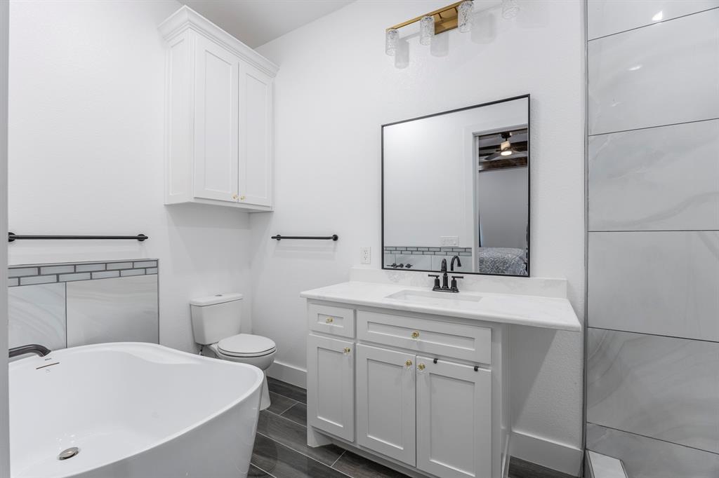 800 East Joplin Road Bridgeport, TX 76426 - Photo 12 of 36