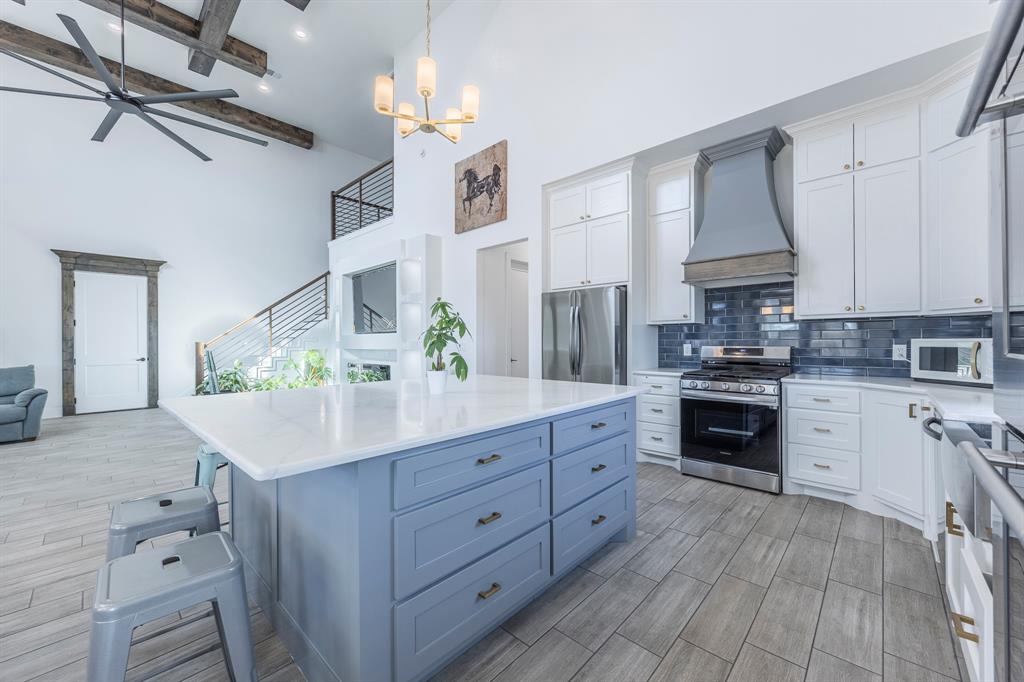 800 East Joplin Road Bridgeport, TX 76426 - Photo 7 of 36