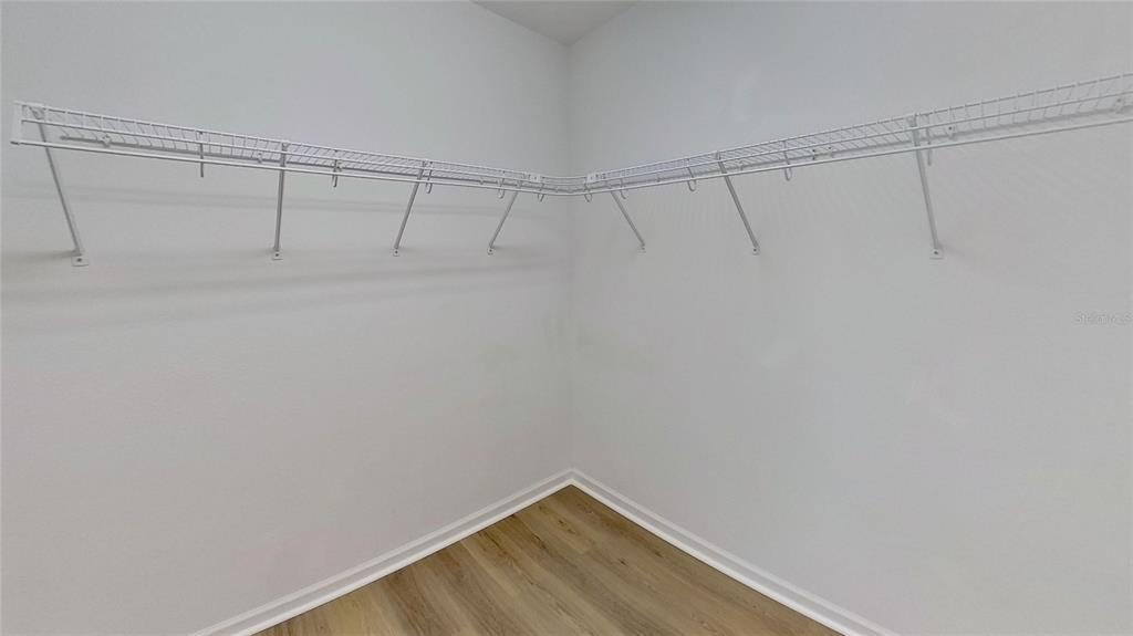 10620 Whittington Court Largo, FL 33771 - Photo 22 of 68 a view of a small room