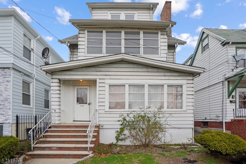 233 Ampere Parkway, Bloomfield, NJ 07003 Compass