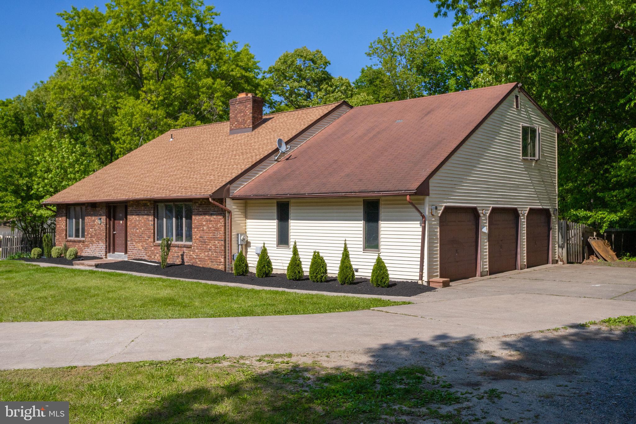 126 Highway 68 Wrightstown, NJ 08562 - Photo 2 of 25