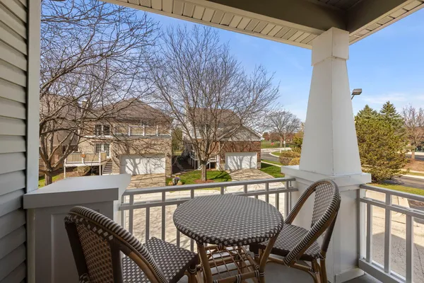 $450,000 | 1101 Ironwood Lane, Lisle, IL 60532