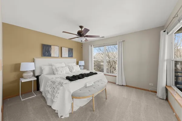 $450,000 | 1101 Ironwood Lane, Lisle, IL 60532