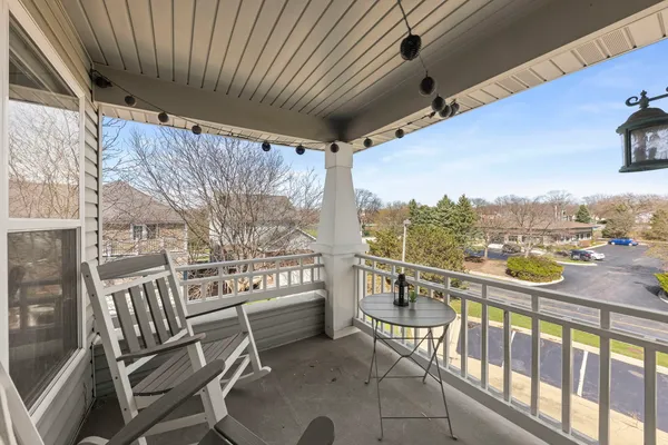 $450,000 | 1101 Ironwood Lane, Lisle, IL 60532