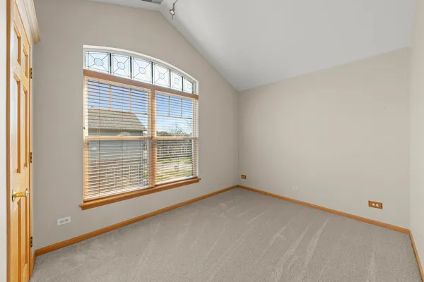 $450,000 | 1101 Ironwood Lane, Lisle, IL 60532