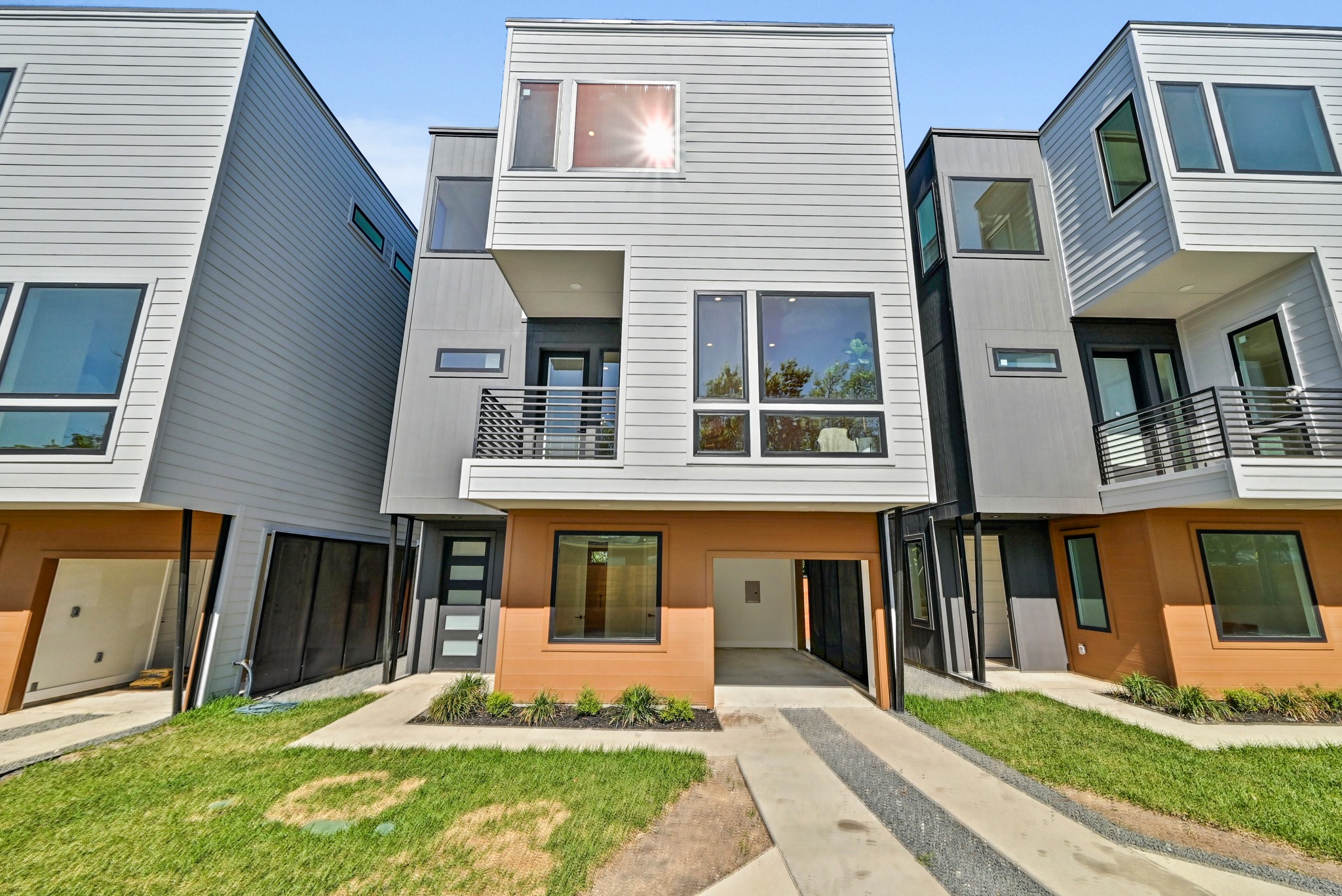 100 West Odell Street, Unit 2 Austin, TX 78752 - Photo 2 of 36 Designed by local Architect Trey Hailey