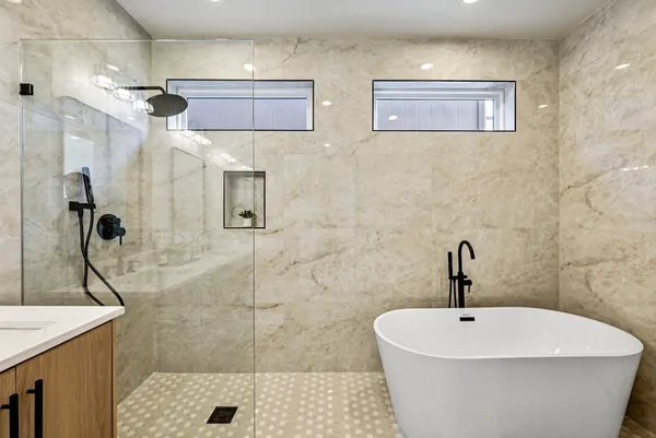 $900,000 | 100 West Odell Street, Unit 2, Austin, TX 78752
