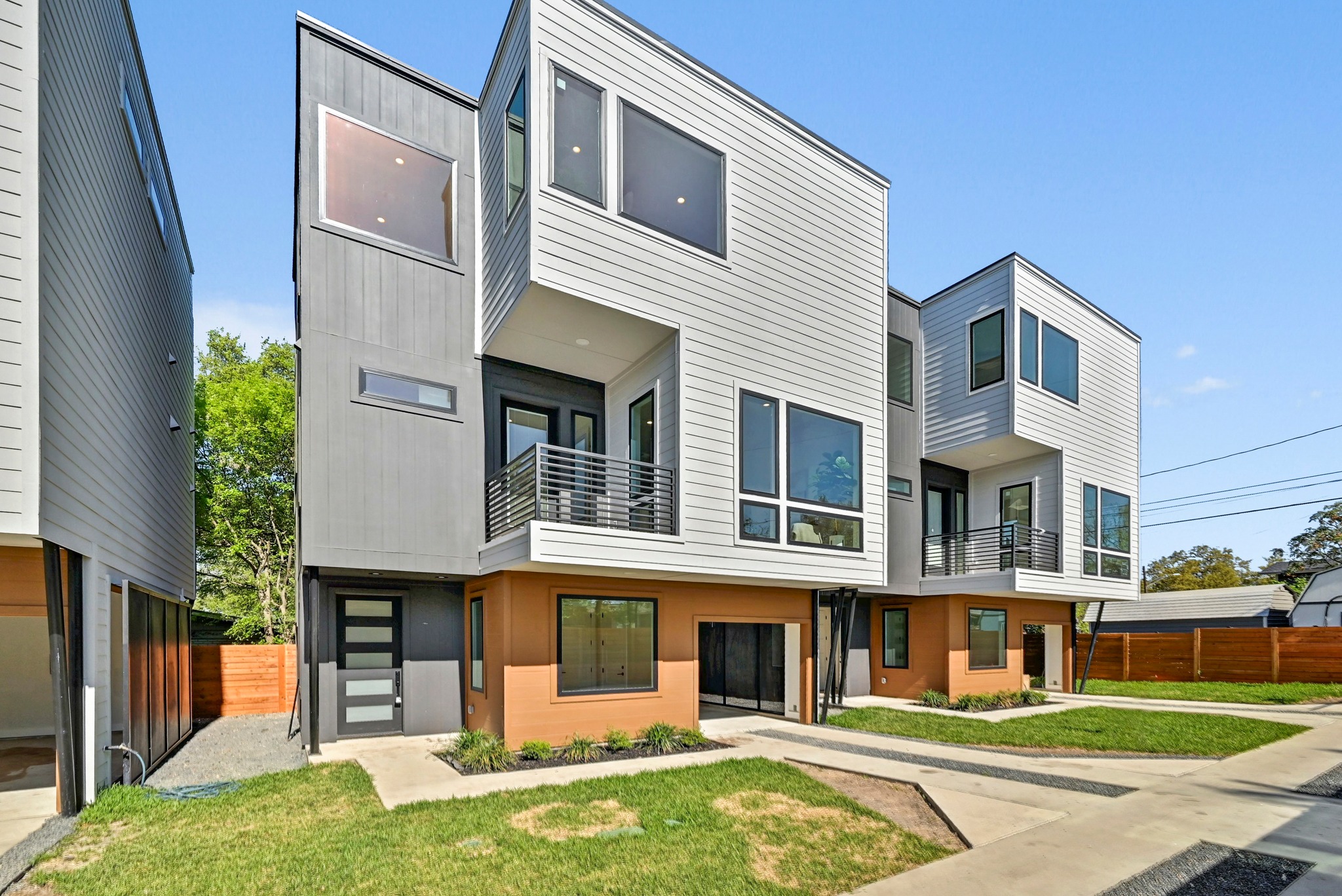 100 West Odell Street, Unit 2 Austin, TX 78752 - Photo 3 of 36 Designed by local Architect Trey Hailey