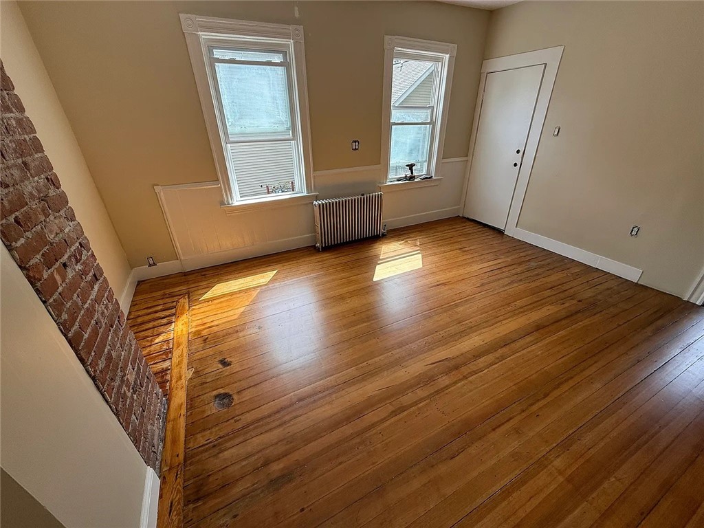 16 Tecumseh Street, Unit 1 Providence, RI 02906 - Photo 2 of 11