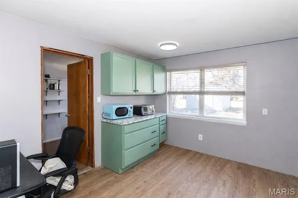 $179,900 | 447 June Drive, Arnold, MO 63010