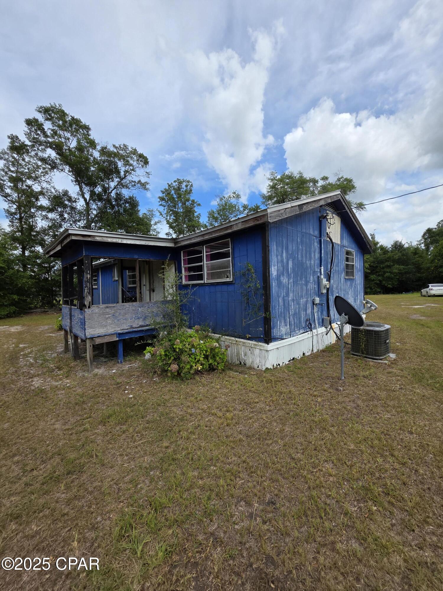 6285 Hartsfield Road Greenwood, FL 32443 - Photo 11 of 14