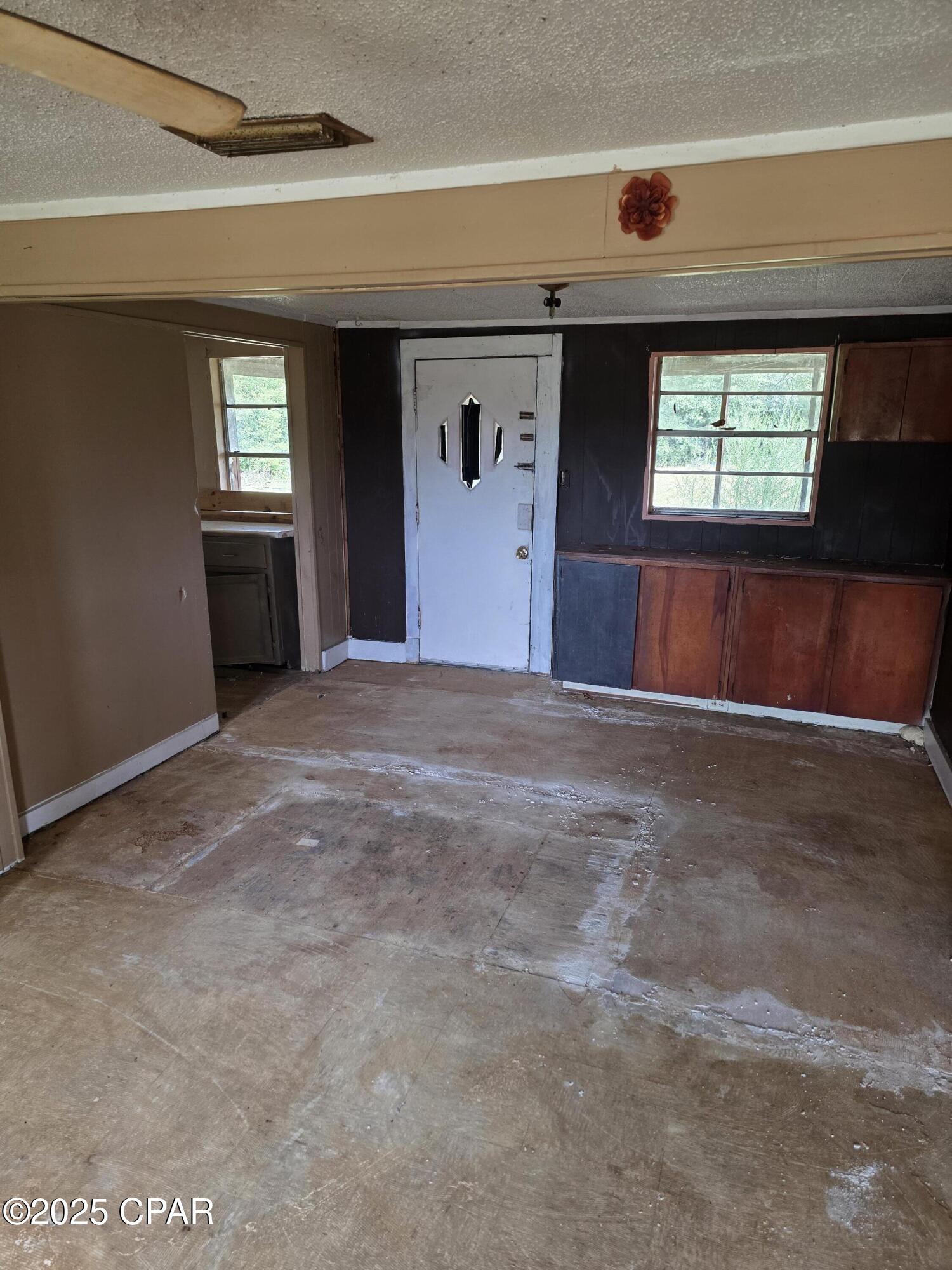 6285 Hartsfield Road Greenwood, FL 32443 - Photo 3 of 14