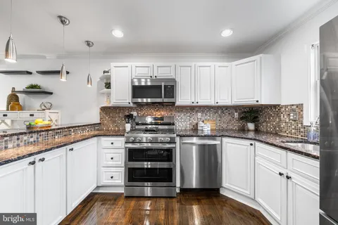 $345,000 | 5202 Ridge Avenue, Philadelphia, PA 19128