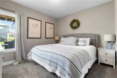 $550,000 | 7445 Northwest Forest Lakes Drive, Parkville, MO 64152