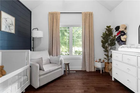 $550,000 | 7445 Northwest Forest Lakes Drive, Parkville, MO 64152