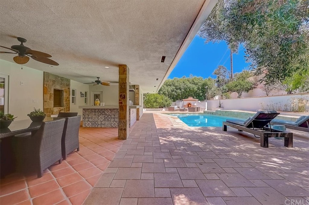 12392 Ranchview Drive Santa Ana, CA 92705 - Photo 52 of 72 a view of a backyard with sitting area