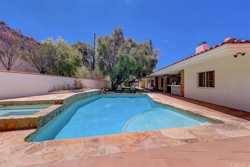 12392 Ranchview Drive Santa Ana, CA 92705 - Photo 61 of 72 a view of a house with swimming pool