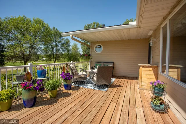 $469,900 | 550 Eldo Lane Southwest, Alexandria, MN 56308