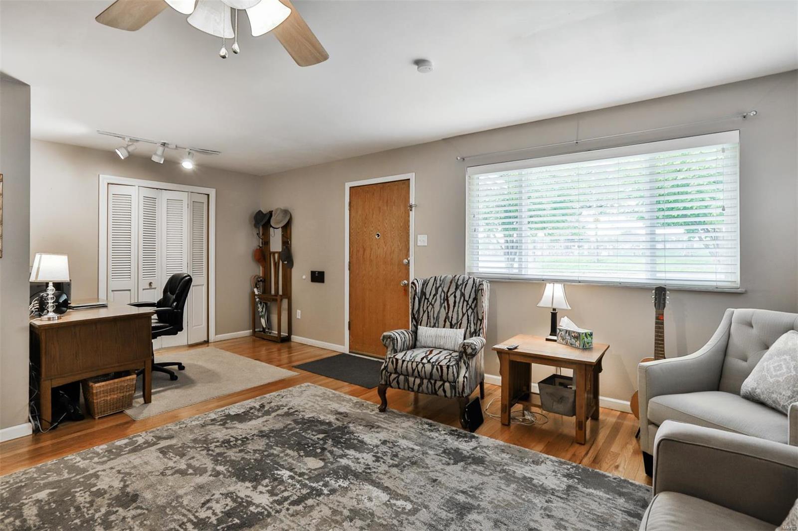 6130 Morgan Ford Road St. Louis, MO 63116 - Photo 7 of 36 Gallery Image 7