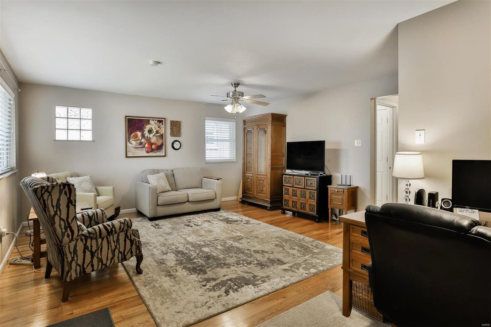 6130 Morgan Ford Road St. Louis, MO 63116 - Photo 10 of 36 Gallery Image 10