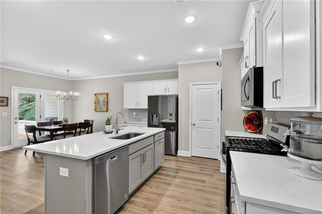3915 Cavalier Way Duluth, GA 30097 - Photo 6 of 72