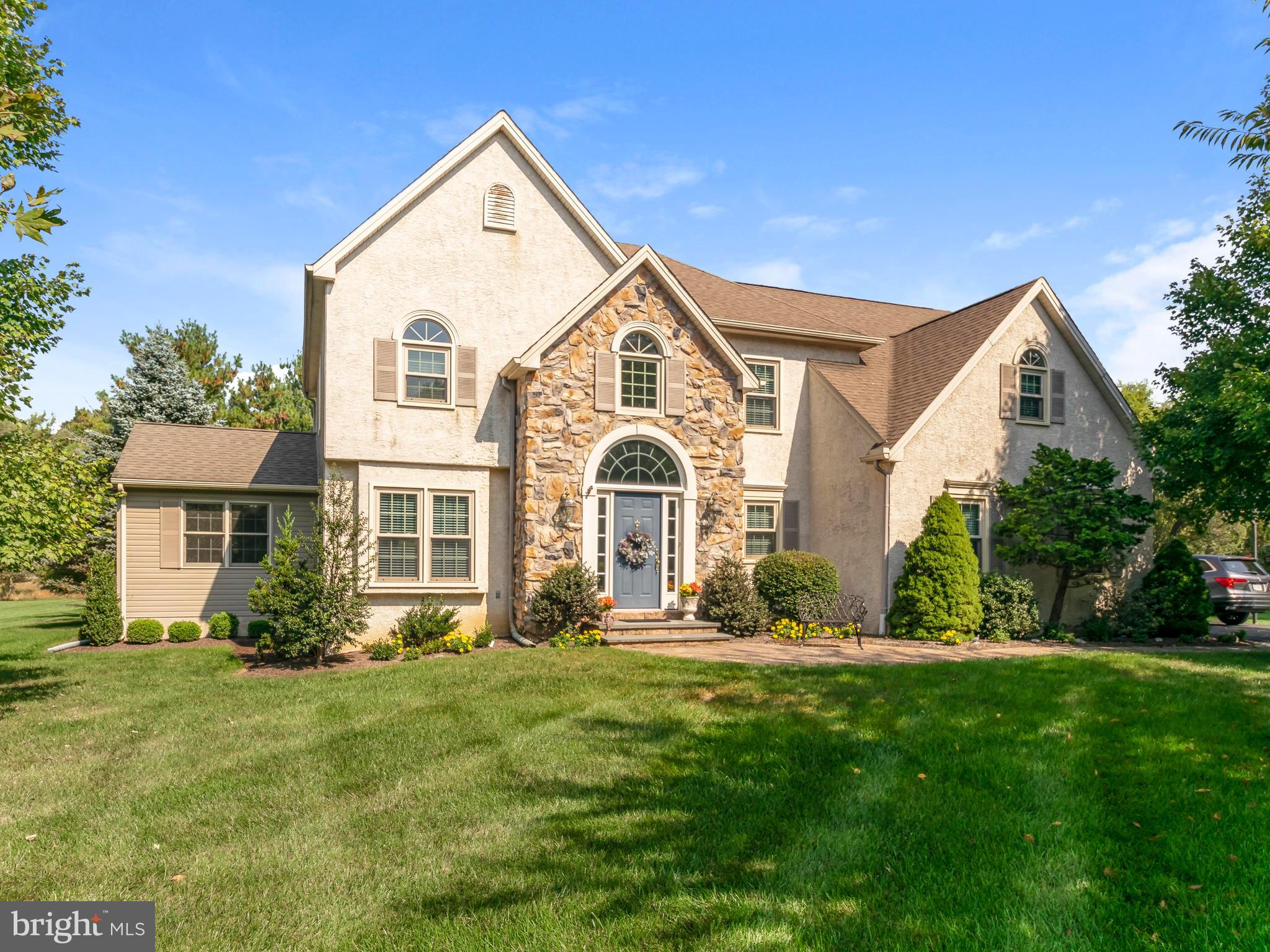 637 Hoover Road Blue Bell, PA 19422 - Photo 1 of 31 Front View