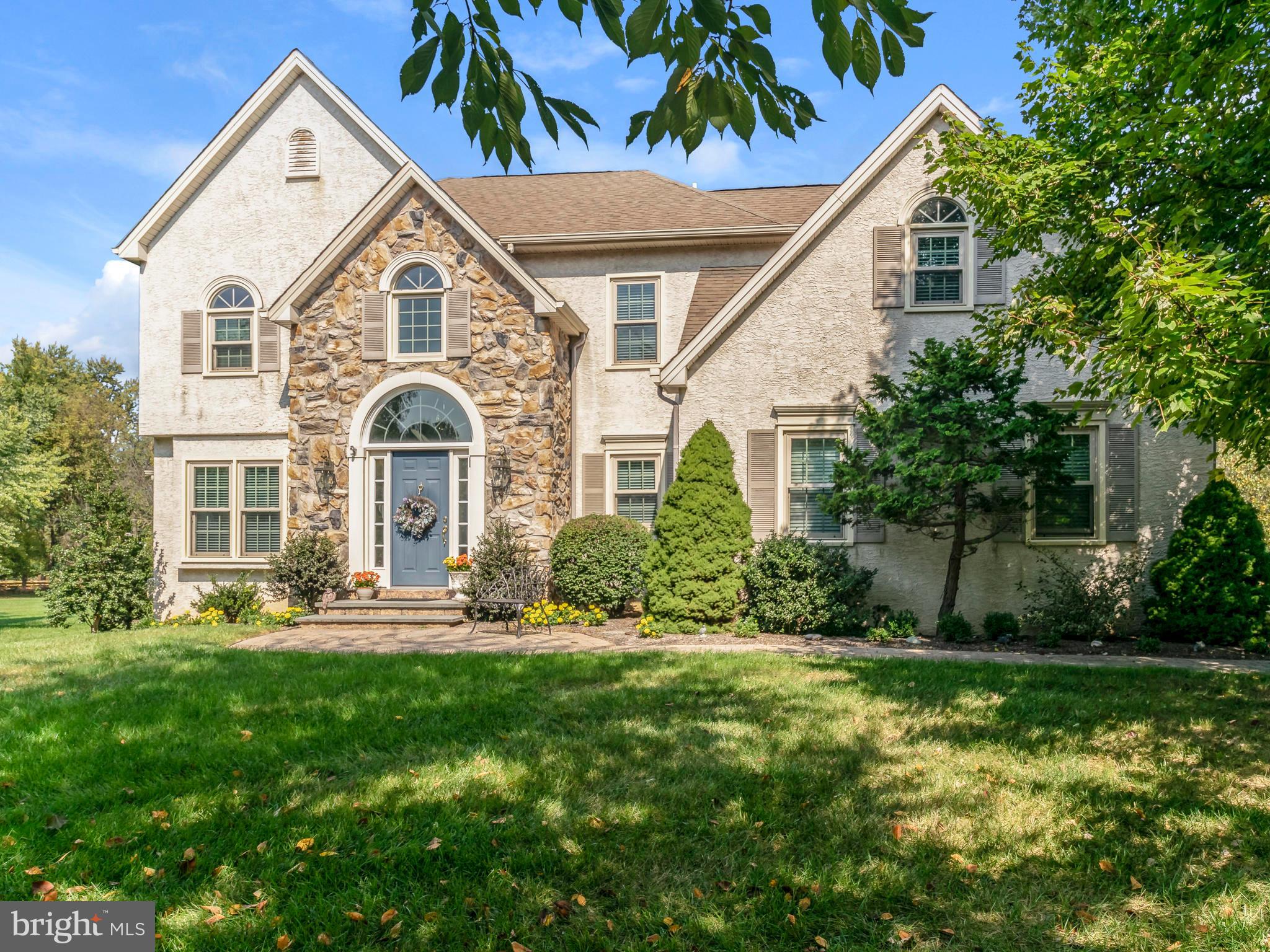 637 Hoover Road Blue Bell, PA 19422 - Photo 2 of 31 Front View