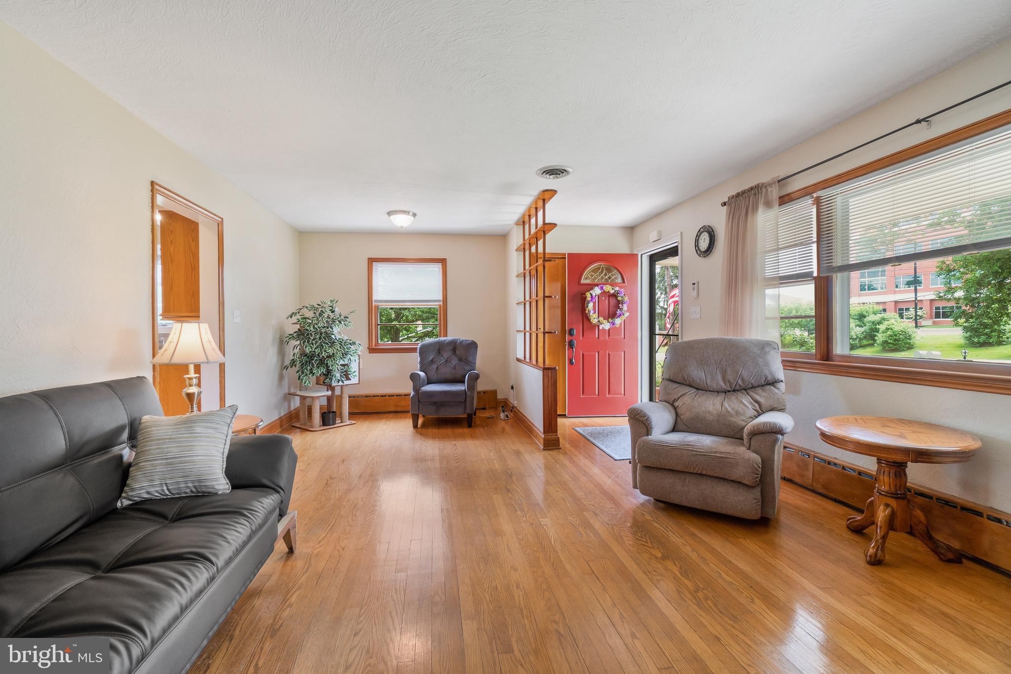 930 Gilbert Road Aberdeen, MD 21001 - Photo 5 of 30 Gallery Image 5