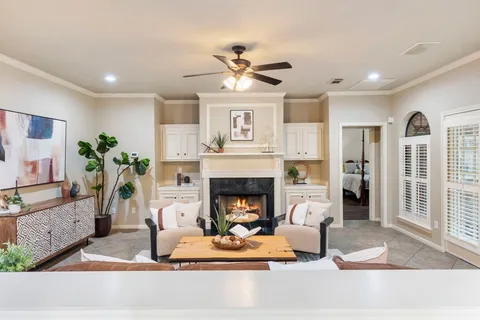 $649,800 | 39327 Lago Drive, Magnolia, TX 77354