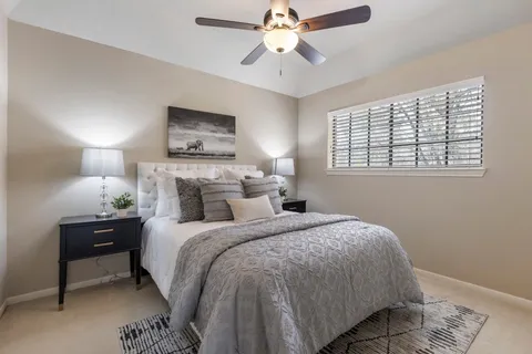 $649,800 | 39327 Lago Drive, Magnolia, TX 77354