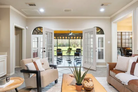 $649,800 | 39327 Lago Drive, Magnolia, TX 77354