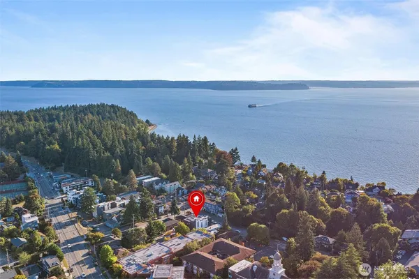 $775,000 | 7146 47th Avenue Southwest, Seattle, WA 98136