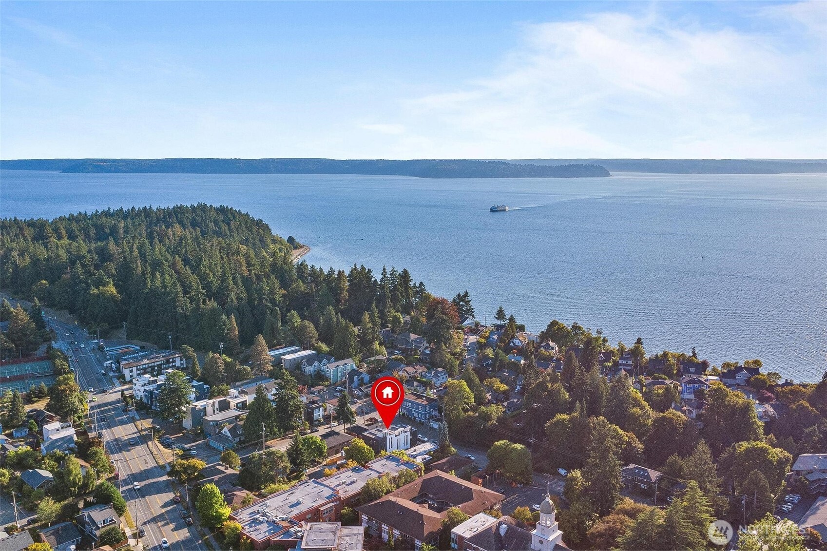 7146 47th Avenue Southwest Seattle, WA 98136 - Photo 31 of 34 a view of city and mountain