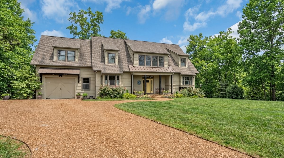 8581 Silver View Lane Silver Point, TN 38582 - Photo 3 of 74