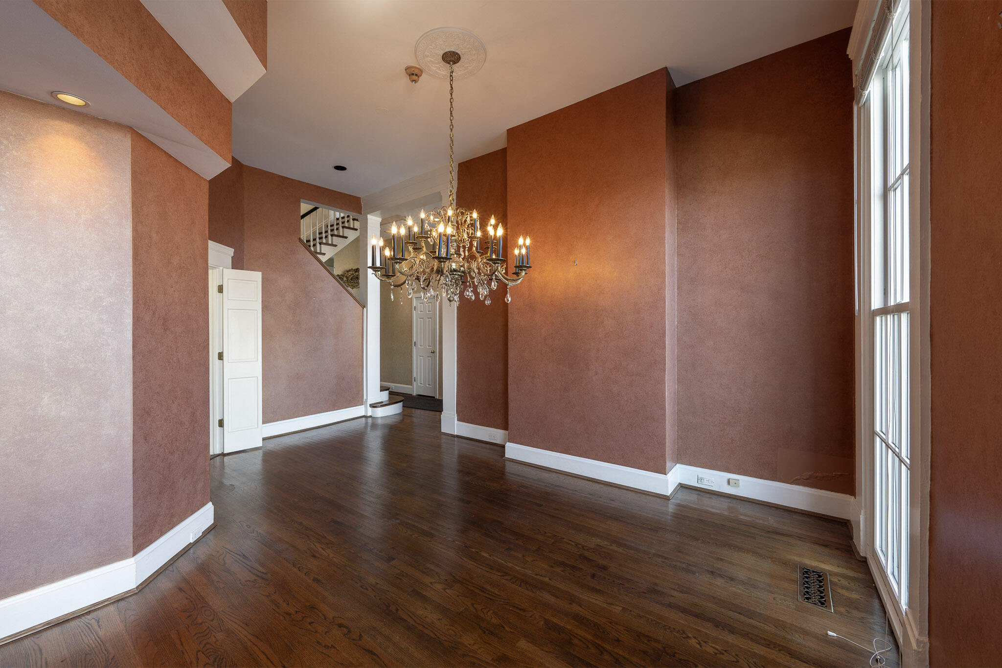 420-422 Riverside Drive Covington, KY 41011 - Photo 11 of 50 Gallery Image 11