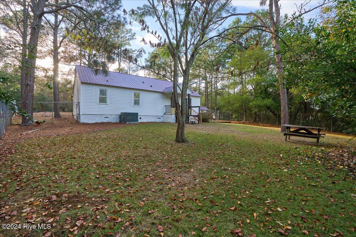 201 Stubby Oaks Road Aberdeen, NC 28315 - Photo 10 of 28 16-16_201 Stubby Oaks Rd., Aberdeen