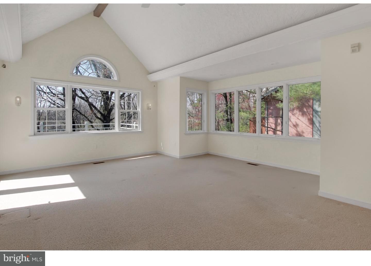 11 Jeffrey Road Reading, PA 19601 - Photo 6 of 25 Gallery Image 6