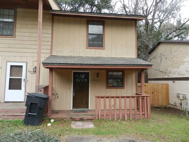 $1,000 | 1842 Sylvan Court, Tallahassee, FL 32303