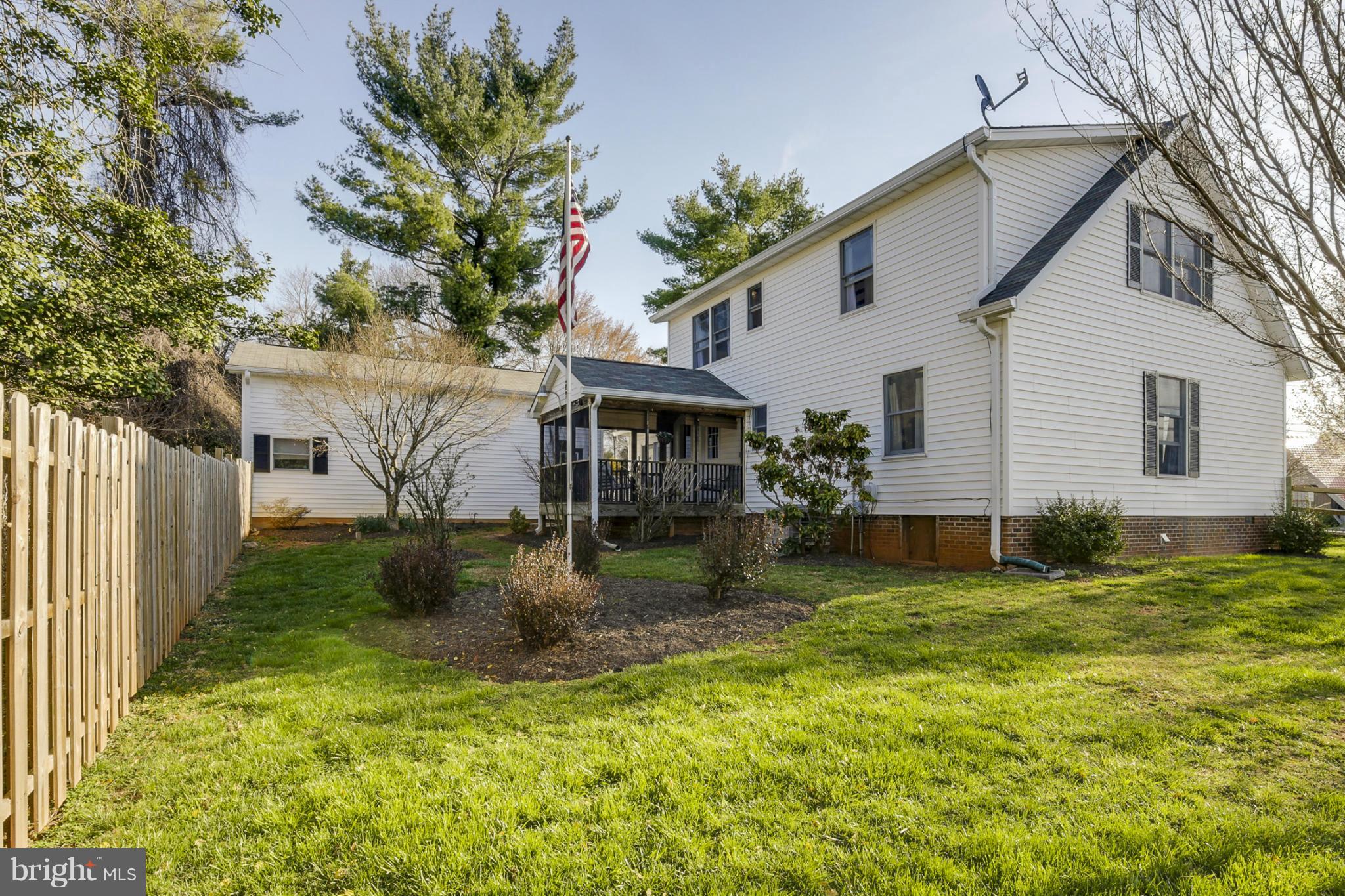 10 Rappahannock Street Warrenton, VA 20186 - Photo 6 of 30 Exterior (Rear)