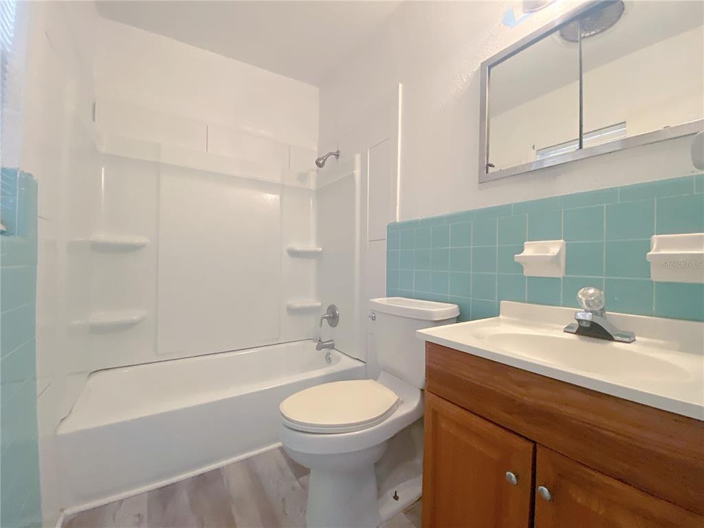 390 16th Street Northeast Winter Haven, FL 33881 - Photo 16 of 25