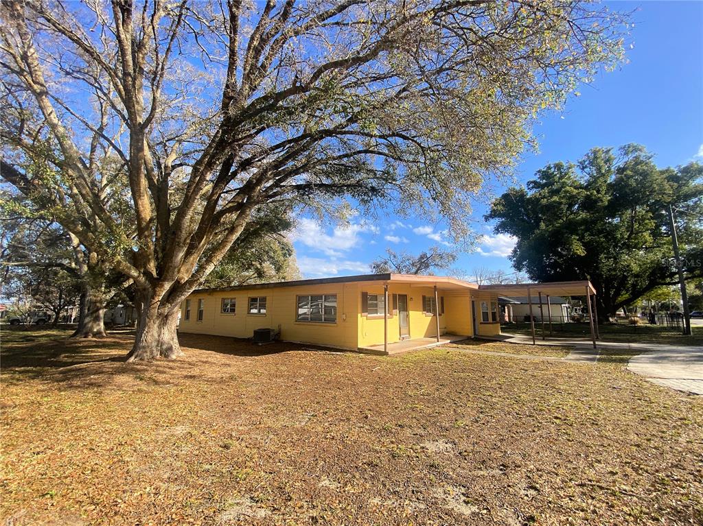 390 16th Street Northeast Winter Haven, FL 33881 - Photo 23 of 25