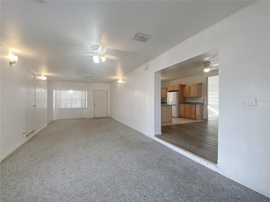 390 16th Street Northeast Winter Haven, FL 33881 - Photo 4 of 25