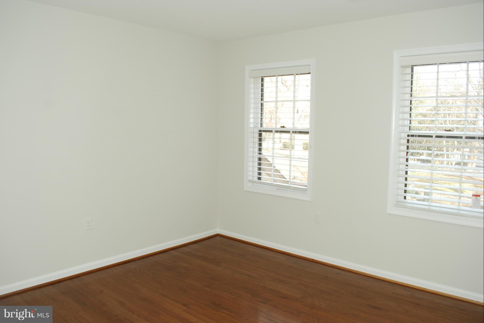 2214 Wakerobin Lane Reston, VA 20191 - Photo 18 of 30 Bedroom