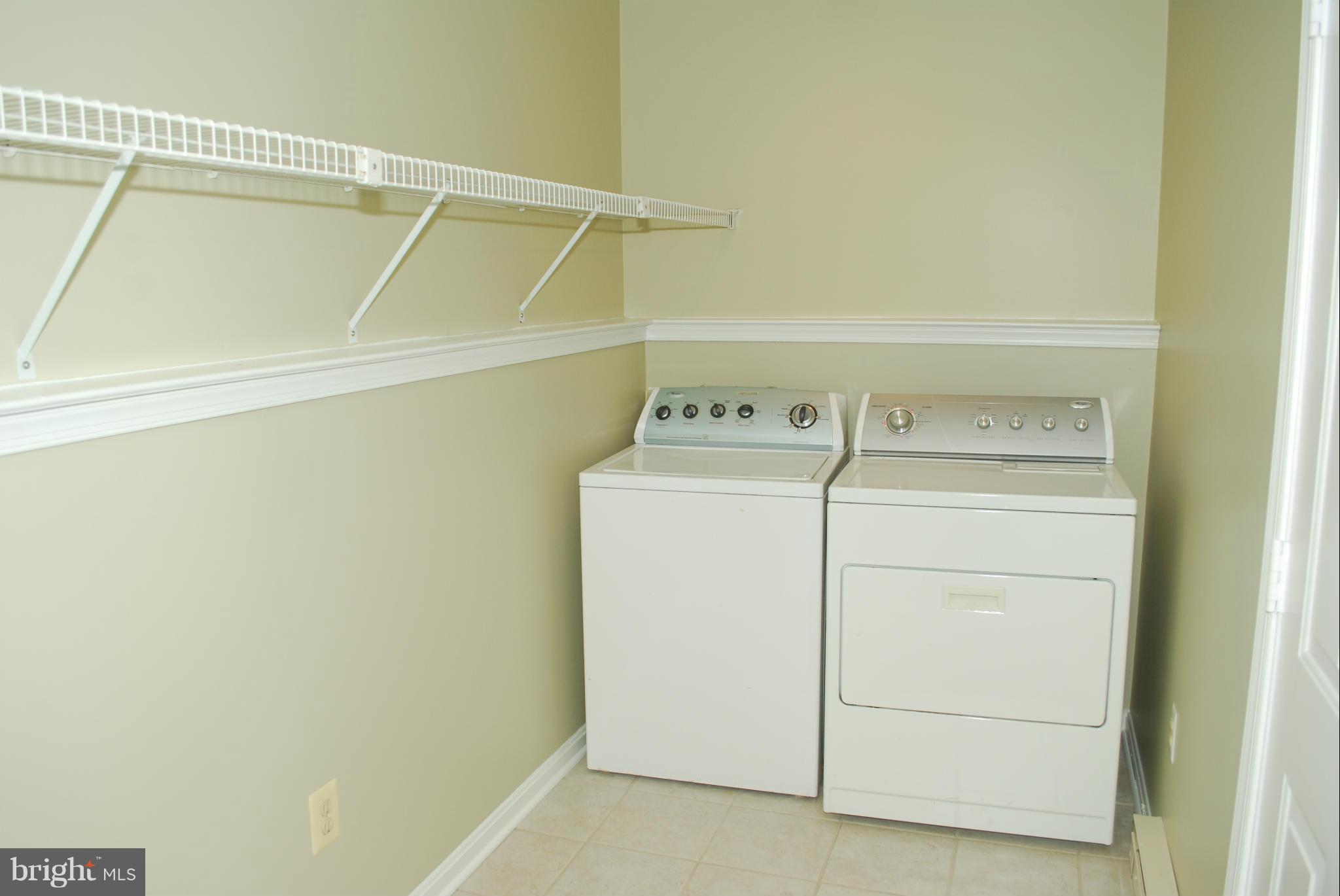 2214 Wakerobin Lane Reston, VA 20191 - Photo 22 of 30 Interior (General)