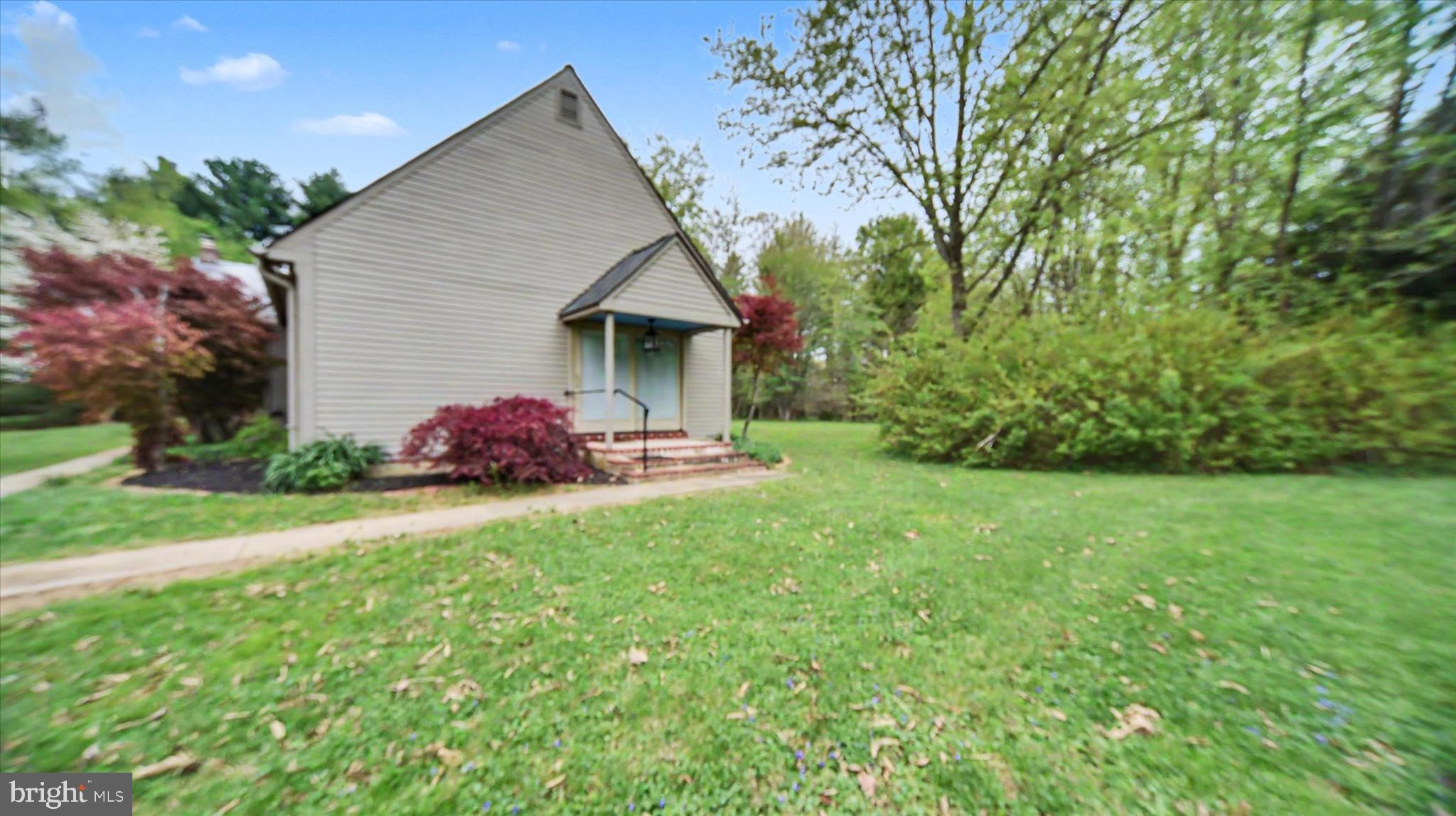 4037 Grande View Drive Pylesville, MD 21132 - Photo 3 of 74 a front view of a house with garden